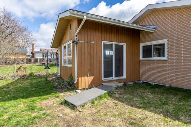 1287 Royal Dr, House detached with 3 bedrooms, 2 bathrooms and 3 parking in Peterborough ON | Image 26
