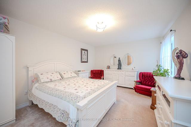 40 Pearcey Cres, House detached with 3 bedrooms, 4 bathrooms and 3 parking in Barrie ON | Image 21