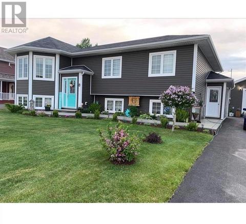 4 Evergreen Boulevard, House detached with 4 bedrooms, 2 bathrooms and null parking in Lewisporte NL | Card Image