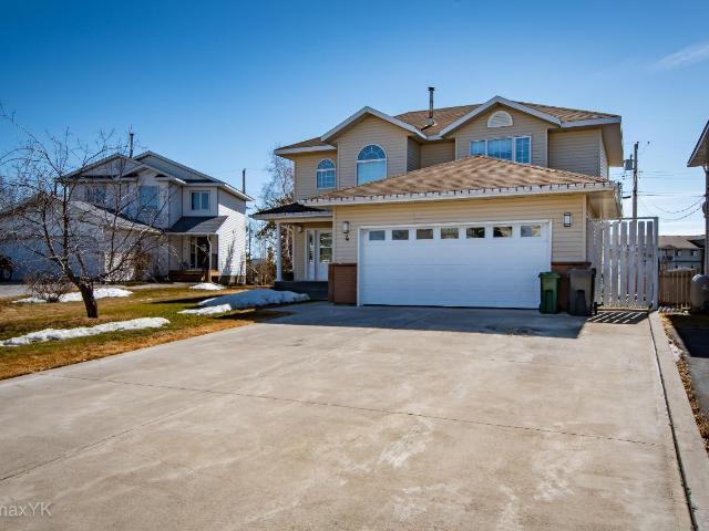 4 Foreman Court, House detached with 3 bedrooms, 3 bathrooms and null parking in Yellowknife NT | Card Image