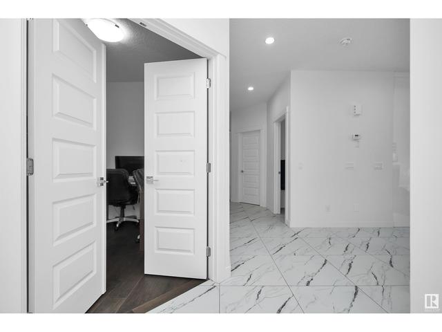 8548 223 St Nw, House detached with 3 bedrooms, 2 bathrooms and null parking in Edmonton AB | Image 6