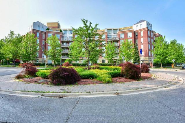 517 - 451 Rosewell Ave, Condo with 2 bedrooms, 2 bathrooms and 1 parking in Toronto ON | Image 3