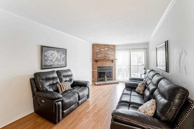 185 Blackfoot Tr, House detached with 4 bedrooms, 4 bathrooms and 6 parking in Mississauga ON | Image 6
