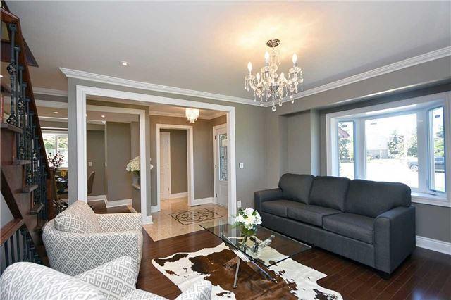 5745 Montevideo Rd, House detached with 3 bedrooms, 4 bathrooms and 5 parking in Mississauga ON | Image 6