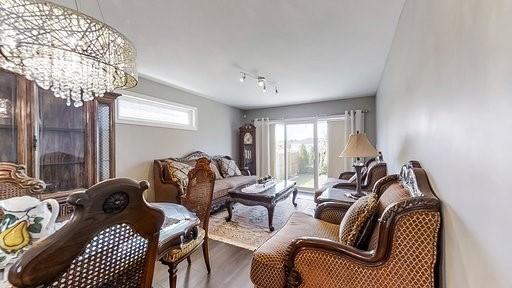 8559 Jennifer Cres, House detached with 2 bedrooms, 3 bathrooms and 2 parking in Niagara Falls ON | Image 7