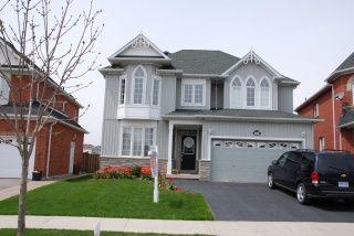 137 Brookhouse Dr, House detached with 4 bedrooms, 3 bathrooms and 4 parking in Clarington ON | Image 1