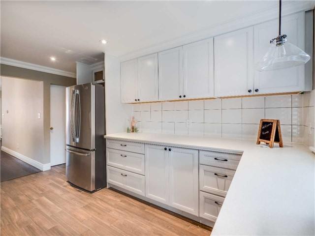 166 Young St, House semidetached with 3 bedrooms, 2 bathrooms and 1 parking in Hamilton ON | Image 9