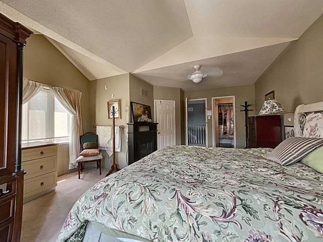 1603 Sandhurst Cres, House detached with 3 bedrooms, 4 bathrooms and 6 parking in Pickering ON | Image 3
