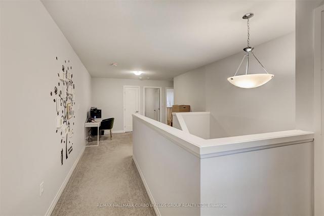 59 Columbus Gate S, House attached with 3 bedrooms, 3 bathrooms and 4 parking in Hamilton ON | Image 9