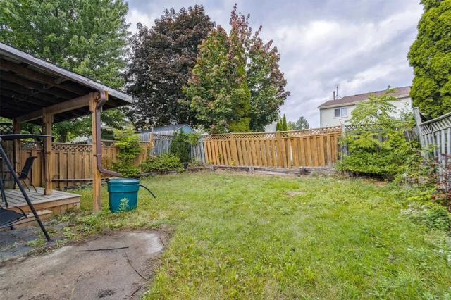 17 White Owl Cres, House semidetached with 3 bedrooms, 2 bathrooms and 2 parking in Brantford ON | Image 15