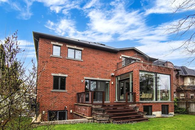 73 Aldershot Cres S, House detached with 5 bedrooms, 7 bathrooms and 6 parking in Toronto ON | Image 28