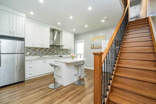 716 Richmond St W, House attached with 3 bedrooms, 5 bathrooms and 2 parking in Toronto ON | Image 37