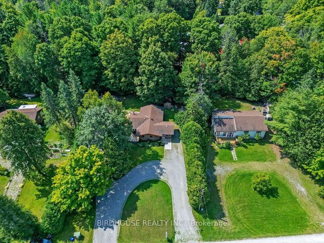 92 Laidlaw Dr, House detached with 4 bedrooms, 1 bathrooms and 12 parking in Kawartha Lakes ON | Image 38