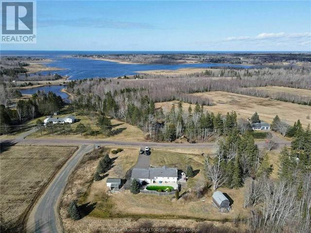 241 Cormier Village Rd, House detached with 3 bedrooms, 2 bathrooms and null parking in Beaubassin East NB | Image 22