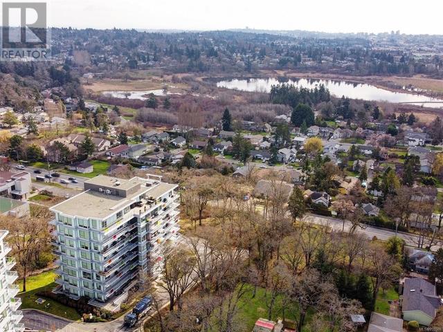 101 - 4009 Rainbow Hill Lane, Condo with 2 bedrooms, 2 bathrooms and 1 parking in Saanich BC | Image 31