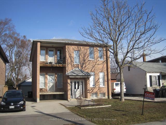 1 - 52 Jellicoe Ave, House detached with 2 bedrooms, 2 bathrooms and 1 parking in Toronto ON | Image 1