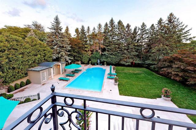21 Old Colony Rd, House detached with 6 bedrooms, 10 bathrooms and 12 parking in Toronto ON | Image 15