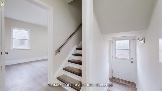22 Rogers Rd, House detached with 3 bedrooms, 2 bathrooms and 4 parking in Brampton ON | Image 20