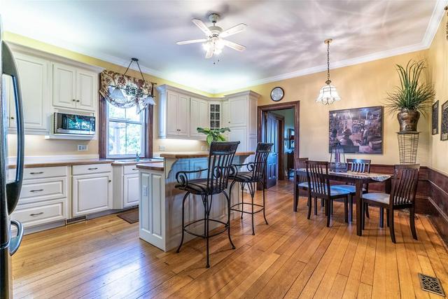 1450 Heritage Line, House detached with 5 bedrooms, 3 bathrooms and 16 parking in Otonabee South Monaghan ON | Image 10