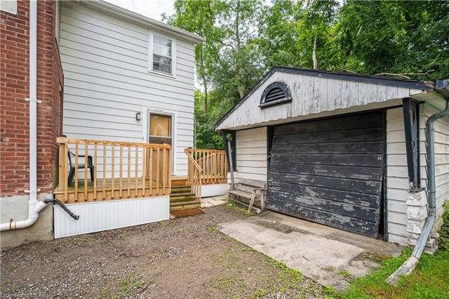 1023 Water Street, House detached with 3 bedrooms, 2 bathrooms and 5 parking in Peterborough ON | Image 10