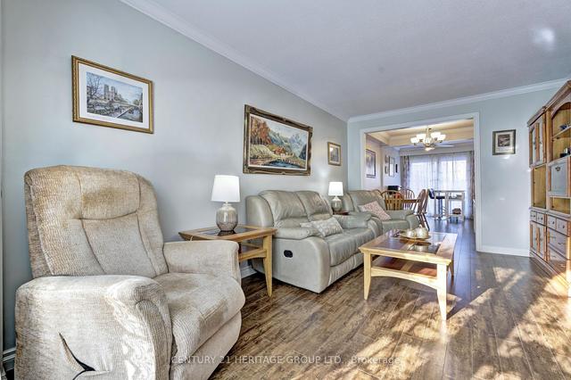 1 - 567 Guelph Line W, Townhouse with 3 bedrooms, 2 bathrooms and 2 parking in Burlington ON | Image 3