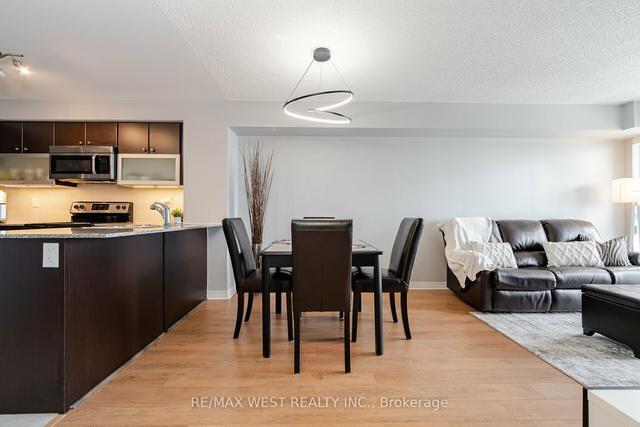 2808 - 275 Yorkland Rd, Condo with 1 bedrooms, 1 bathrooms and 1 parking in Toronto ON | Image 2