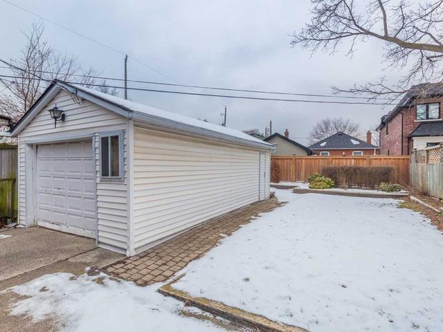 88 Binswood Ave, House detached with 4 bedrooms, 2 bathrooms and 3 parking in Toronto ON | Image 18