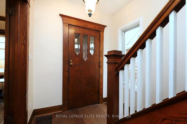 45 Eastbourne Cres, House detached with 3 bedrooms, 2 bathrooms and 5 parking in Toronto ON | Image 28