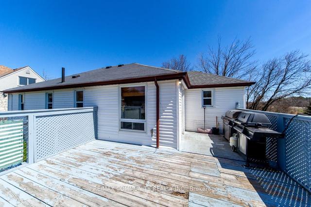 2414 Holt Rd, House detached with 3 bedrooms, 1 bathrooms and 11 parking in Clarington ON | Image 33