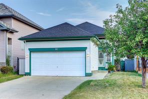 80 Coverton Close Ne, House detached with 3 bedrooms, 2 bathrooms and 2 parking in Calgary AB | Image 3