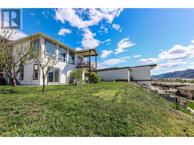 4004 39th Street, House detached with 2 bedrooms, 2 bathrooms and 3 parking in Okanagan Similkameen A BC | Image 59