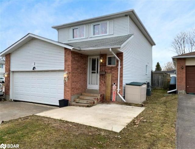 1 Mccuaig Court, House detached with 3 bedrooms, 2 bathrooms and 4 parking in Barrie ON | Image 1