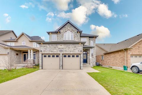 28 Timber Creek Cres, House detached with 3 bedrooms, 4 bathrooms and 6 parking in Cambridge ON | Card Image