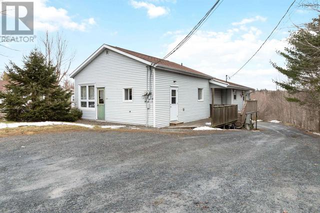 66 Maple Avenue, House other with 0 bedrooms, 0 bathrooms and null parking in Lunenburg NS | Image 9