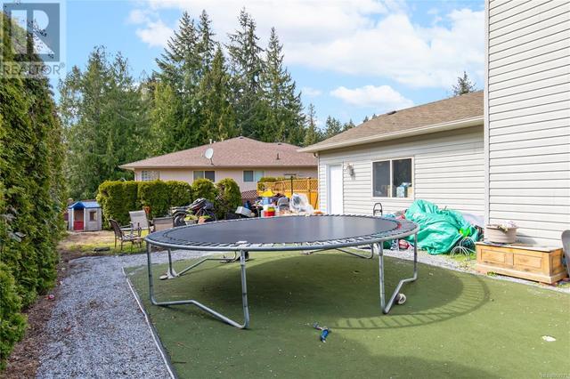 228 Saturna Dr, House detached with 4 bedrooms, 3 bathrooms and 3 parking in Qualicum Beach BC | Image 21
