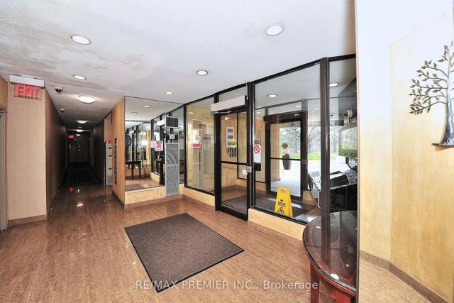 1901 - 10 Martha Eaton Way, Condo with 2 bedrooms, 2 bathrooms and 2 parking in Toronto ON | Image 36