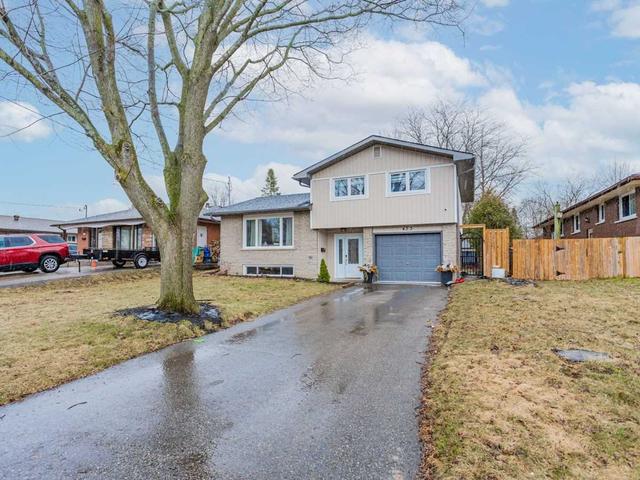 433 Juliana Dr, House detached with 4 bedrooms, 2 bathrooms and 3 parking in Oshawa ON | Card Image