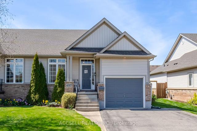 4317 Lindsey Cres, House semidetached with 2 bedrooms, 2 bathrooms and 3 parking in Lincoln ON | Image 1