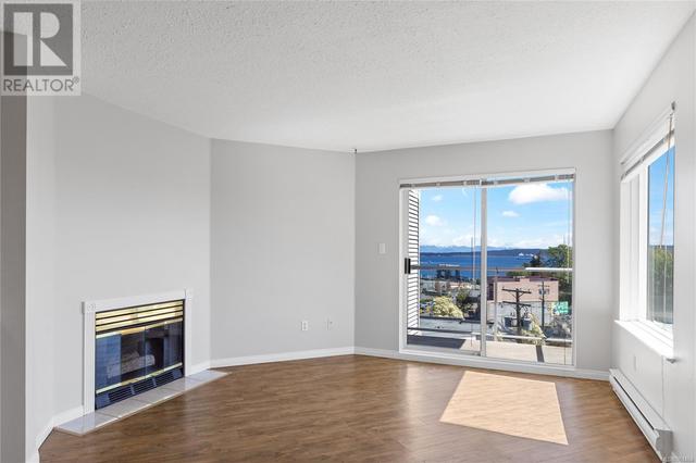 202 - 315 Hecate St, Condo with 2 bedrooms, 1 bathrooms and 1 parking in Nanaimo BC | Image 1