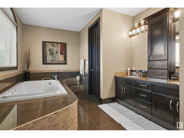 6931 14 Av Sw, House detached with 7 bedrooms, 6 bathrooms and null parking in Edmonton AB | Image 33