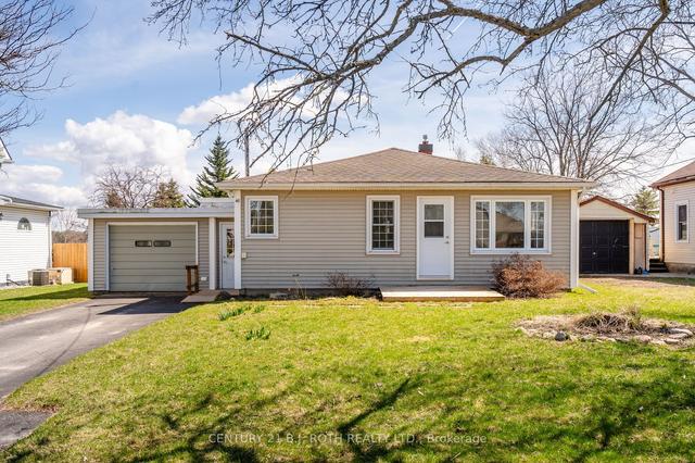 48 Poyntz St, House detached with 2 bedrooms, 2 bathrooms and 5 parking in Penetanguishene ON | Image 23