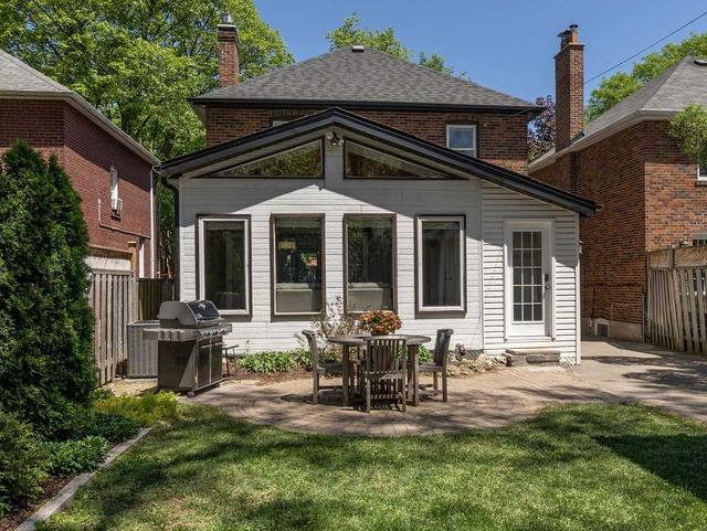 18 Highgate Rd, House detached with 3 bedrooms, 2 bathrooms and 4 parking in Toronto ON | Image 19