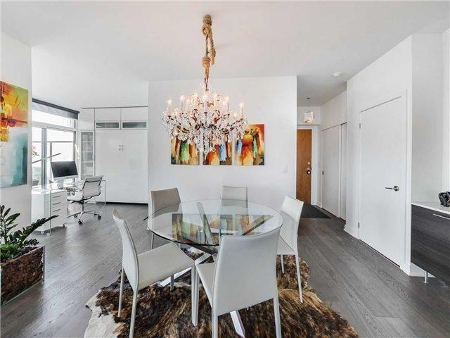 2410 - 1 Market St, Condo with 2 bedrooms, 2 bathrooms and 1 parking in Toronto ON | Image 5