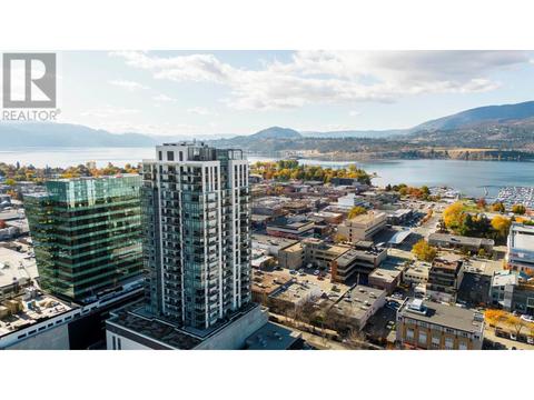 908 - 1471 St Paul Street, Condo with 2 bedrooms, 2 bathrooms and 1 parking in Kelowna BC | Card Image