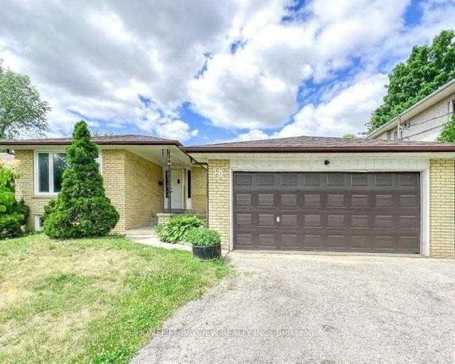 38 Proctor Ave, House detached with 2 bedrooms, 1 bathrooms and 1 parking in Markham ON | Image 1