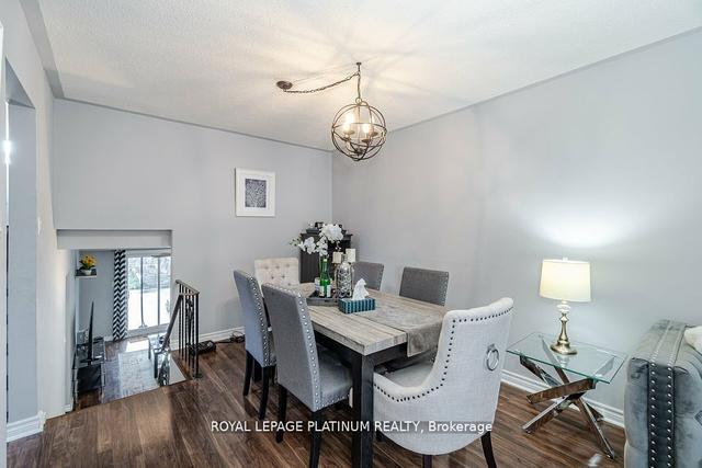 430 Ginger Dwns, House semidetached with 3 bedrooms, 3 bathrooms and 3 parking in Mississauga ON | Image 16