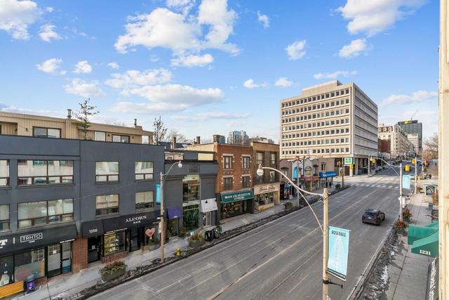 304 - 1231 Yonge St, Condo with 2 bedrooms, 2 bathrooms and 1 parking in Toronto ON | Image 9