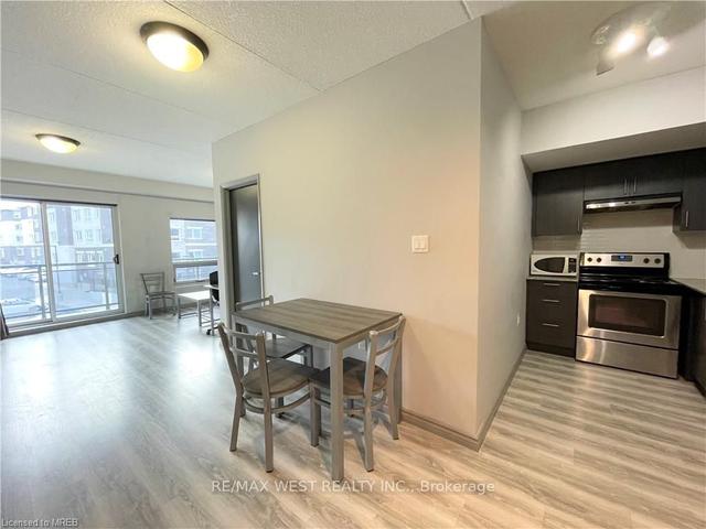 g212 - 275 Larch St, Condo with 2 bedrooms, 2 bathrooms and 0 parking in Waterloo ON | Image 6