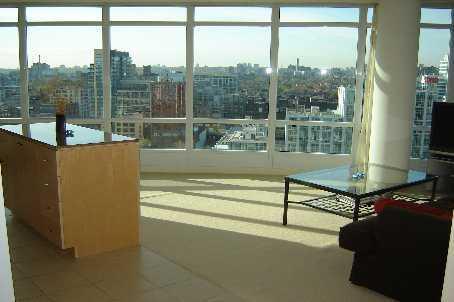 2510 - 373 Front St W, Condo with 1 bedrooms, 1 bathrooms and 1 parking in Toronto ON | Image 1