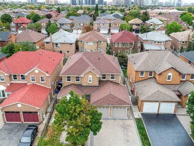 364 Bristol Rd W, House detached with 4 bedrooms, 6 bathrooms and 7 parking in Mississauga ON | Image 12